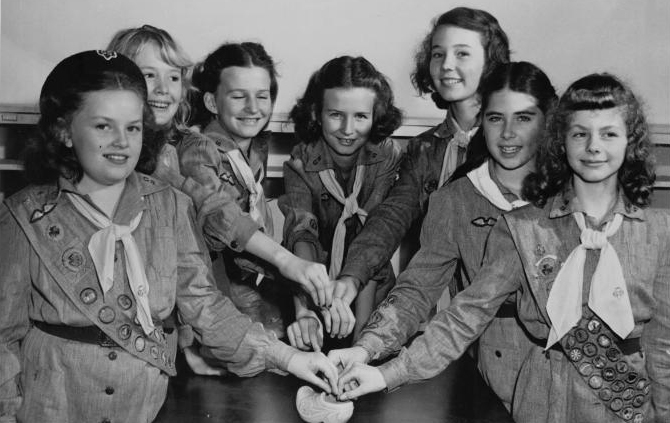 historical girl scouts
